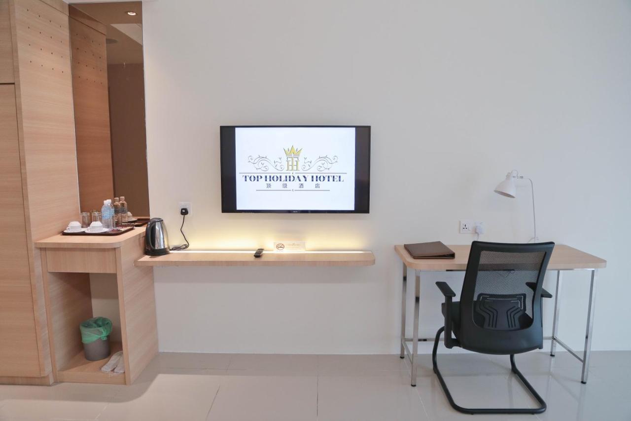 Top Holiday Hotel Seri Kembangan Exterior foto